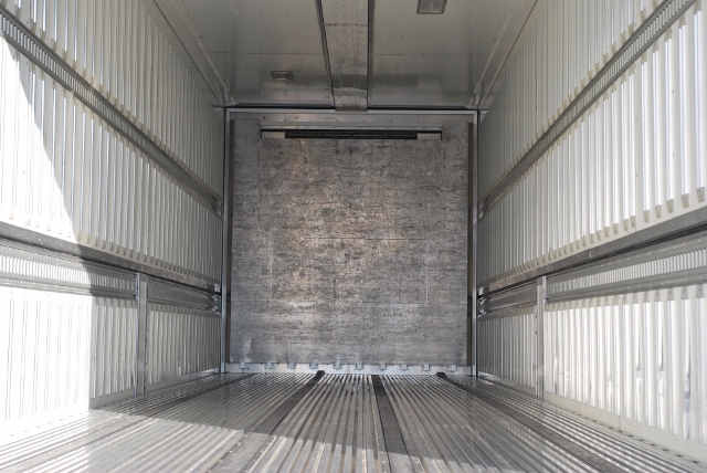 H23 UDトラックス　クオン　冷凍ウイング