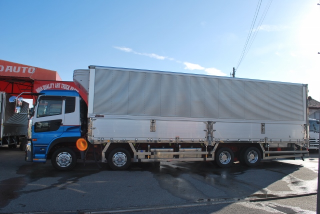 H23 UDトラックス　クオン　冷凍ウイング