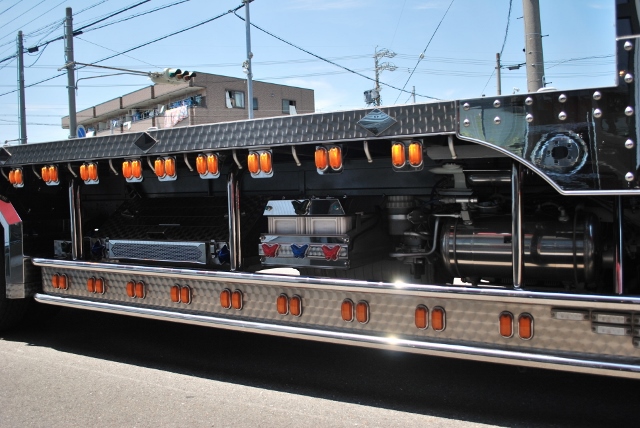 H18 三菱ふそう　ファイター　平ボディ