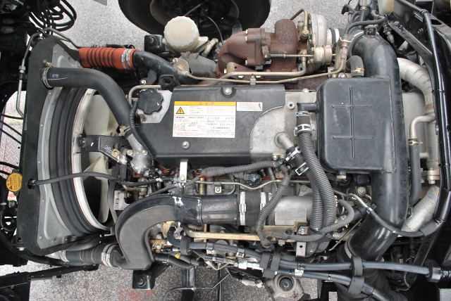 Ｈ１８　いすゞ　フォワード　冷凍ウィング　標準　リアリーフサス　６２００ボデー