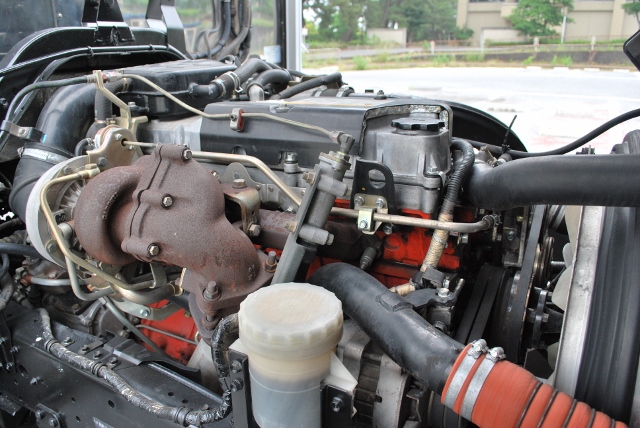 Ｈ１８　いすゞ　フォワード　冷凍ウィング　標準　リアリーフサス　６２００ボデー