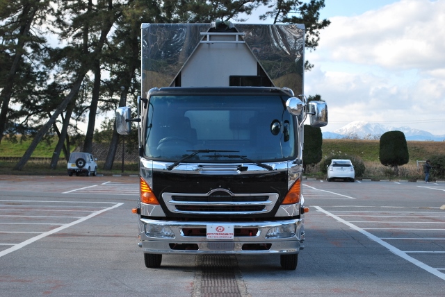 Ｈ２３　日野　レンジャープロ　冷凍ウィング　セミワイド　リアリーフ