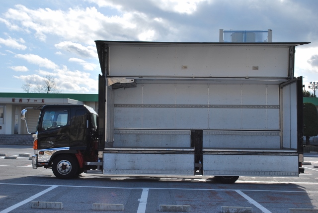 Ｈ２３　日野　レンジャープロ　冷凍ウィング　セミワイド　リアリーフ