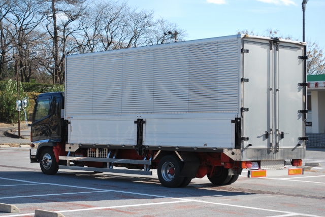 Ｈ２３　日野　レンジャープロ　冷凍ウィング　セミワイド　リアリーフ