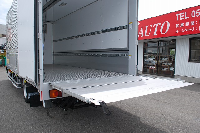 【256】日野レンジャー　ワイド　冷凍ウイング　格納ゲート付　リヤエアサス