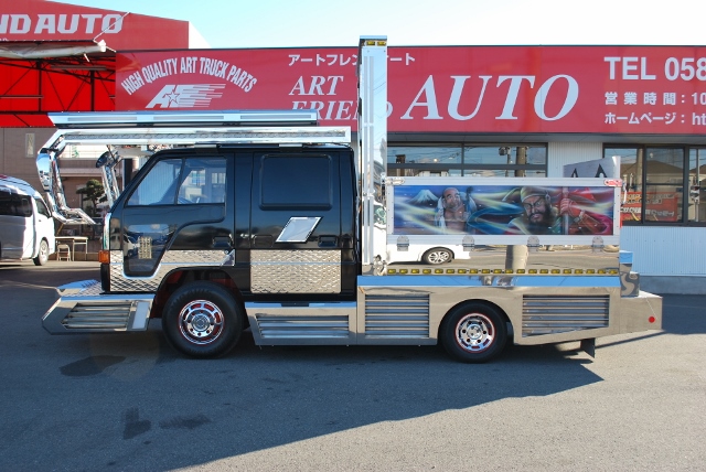 Ｈ２　いすゞ　エルフ　Ｗキャブ　平ボデー　８ナンバー　カスタム多数