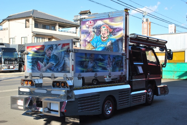 Ｈ２　いすゞ　エルフ　Ｗキャブ　平ボデー　８ナンバー　カスタム多数