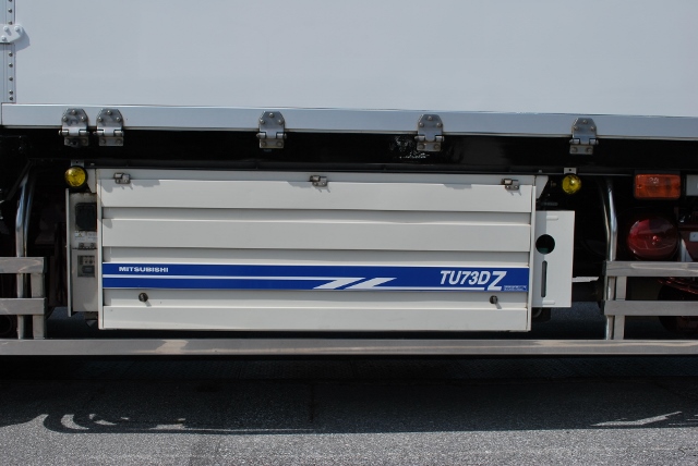 Ｈ１８　日野　グランドプロフィア　冷凍ウィング　中低床　リアエアサス　キーストン