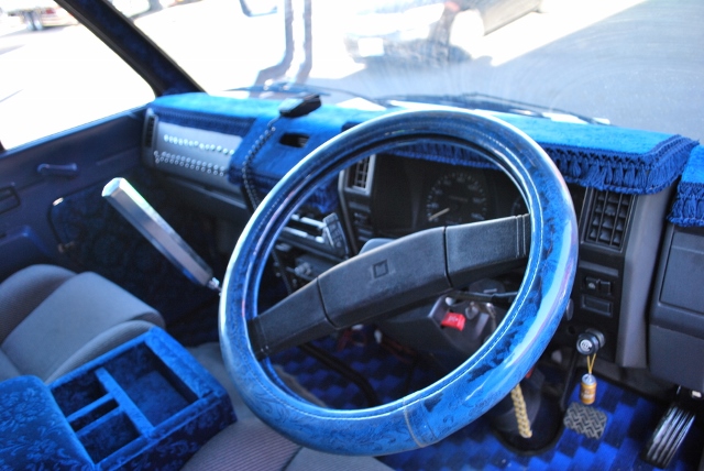 Ｈ２　いすゞ　エルフ　Ｗキャブ　平ボデー　８ナンバー　カスタム多数