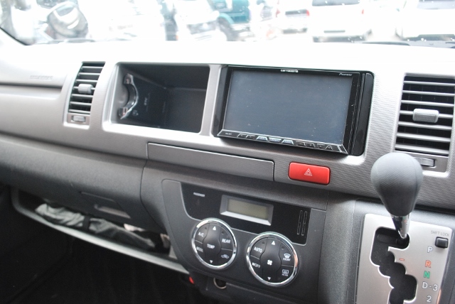 H26 ハイエース キャンピングカー