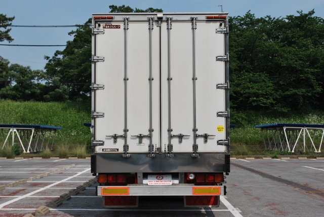 【100】H19 グランドプロフィア　中低床　アルミウイング