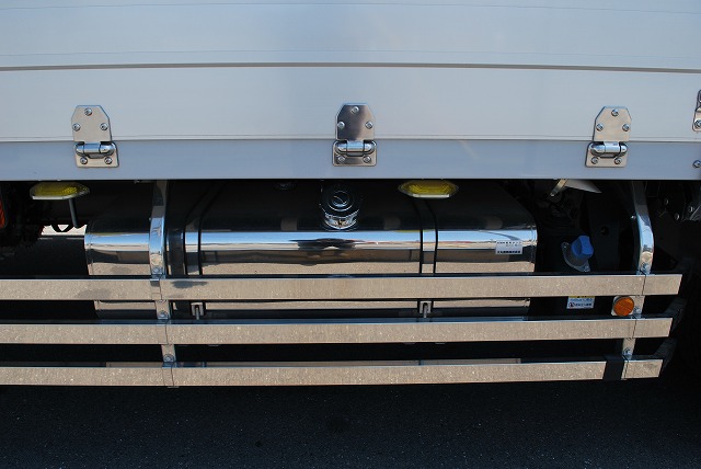 【231】三菱ふそうファイター　セミワイド　増トン　アルミウイング　リヤエアサス