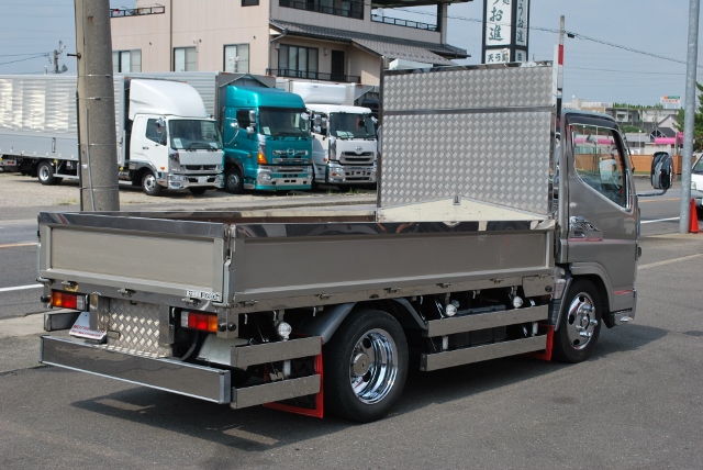 【133】三菱ふそうジェネレーションキャンター　平ボデー　カスタム　ハイグレード