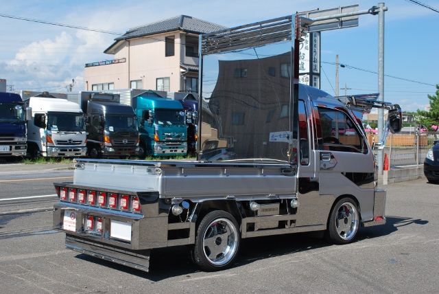 【141】ダイハツ　ハイゼットジャンボ　４ＷＤ　カスタム車