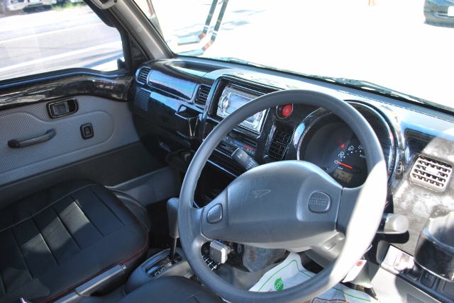 【141】ダイハツ　ハイゼットジャンボ　４ＷＤ　カスタム車