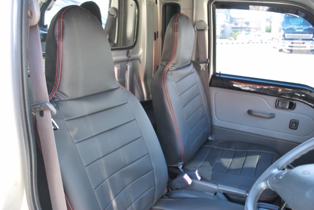 【141】ダイハツ　ハイゼットジャンボ　４ＷＤ　カスタム車