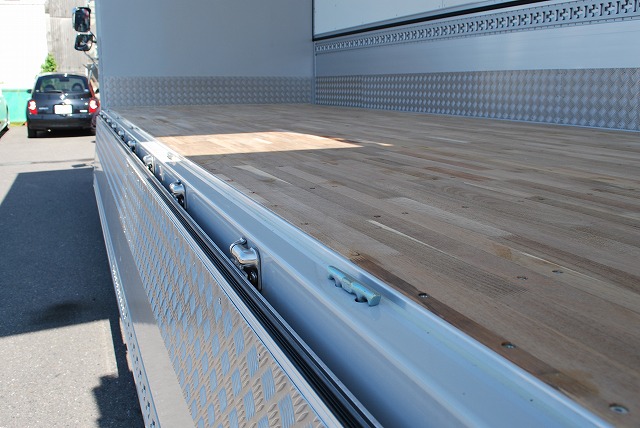 【231】三菱ふそうファイター　セミワイド　増トン　アルミウイング　リヤエアサス