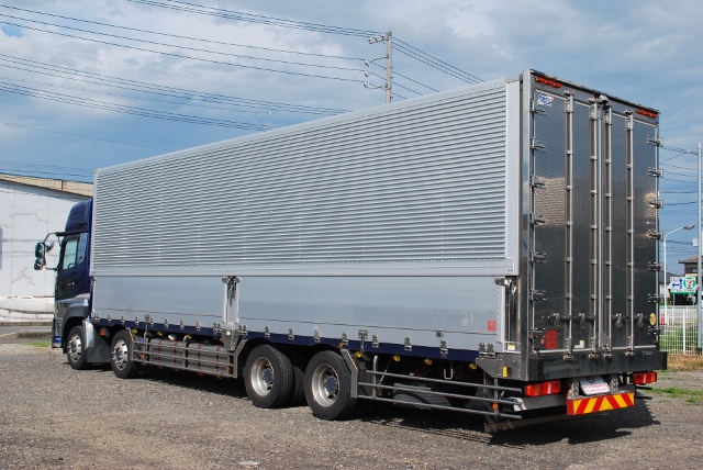 【142】Ｈ24　ＵＤ　クオン　アルミウイング　ハイルーフ　リヤエアサス