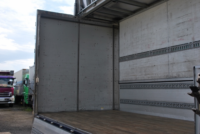 【142】Ｈ24　ＵＤ　クオン　アルミウイング　ハイルーフ　リヤエアサス