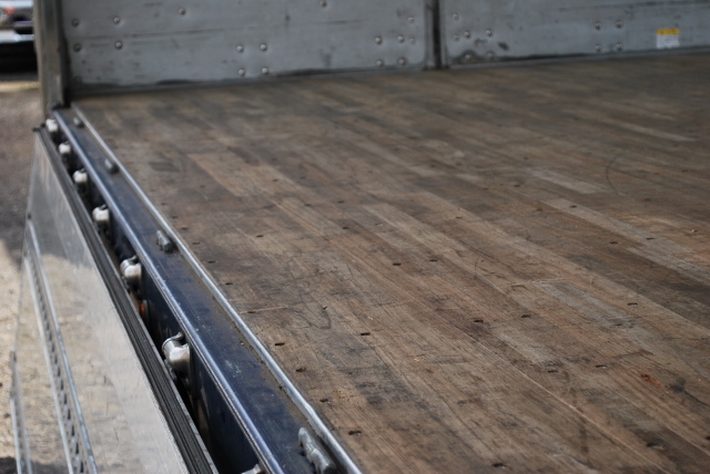 【142】Ｈ24　ＵＤ　クオン　アルミウイング　ハイルーフ　リヤエアサス