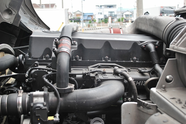 H23 クオン　トレーラーヘッド　ハイルーフ　リアエアサス