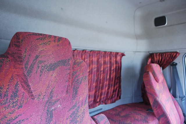 【142】Ｈ24　ＵＤ　クオン　アルミウイング　ハイルーフ　リヤエアサス