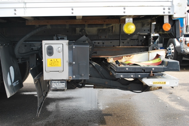 【113】Ｈ24　エルフ　アルミバン　格納パワーゲート付