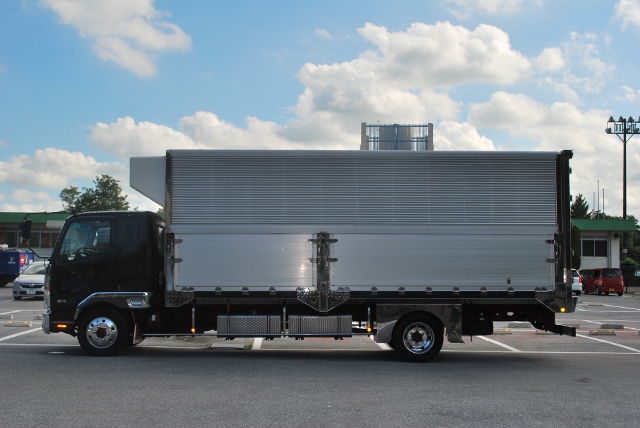 Ｈ２２　三菱　ベストワンファイター　冷凍ウィング　セミワイド　造りボデー　１ｍアオリ