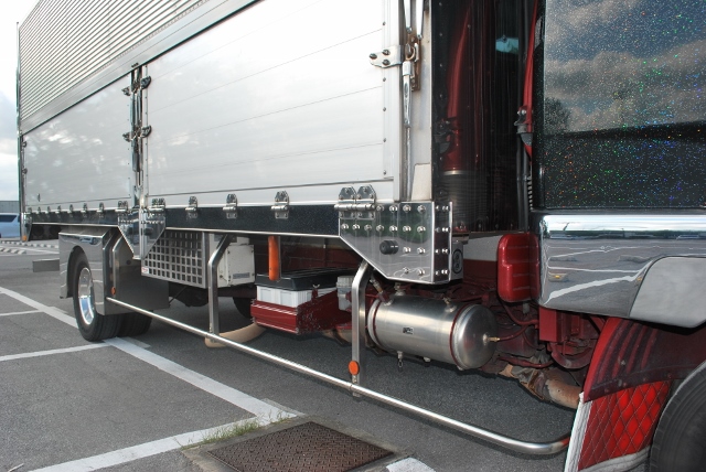 Ｈ２２　三菱　ベストワンファイター　冷凍ウィング　セミワイド　造りボデー　１ｍアオリ