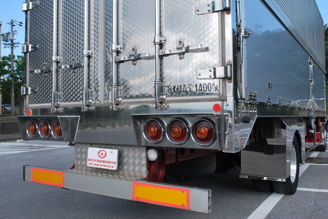 Ｈ２２　三菱　ベストワンファイター　冷凍ウィング　セミワイド　造りボデー　１ｍアオリ