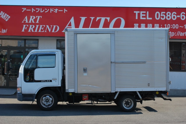 【147】日産アトラス　アルミバン　ガソリンAT車　委託販売