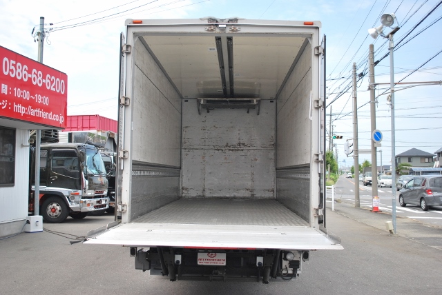 H19 三菱ふそう　ファイター　パワーゲート付き冷凍ウイング