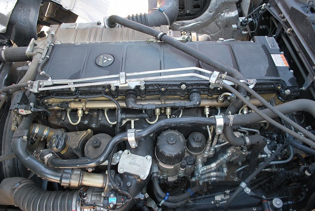 【262】三菱ふそうスーパーグレート　低床　アルミウイング　リヤエアサス