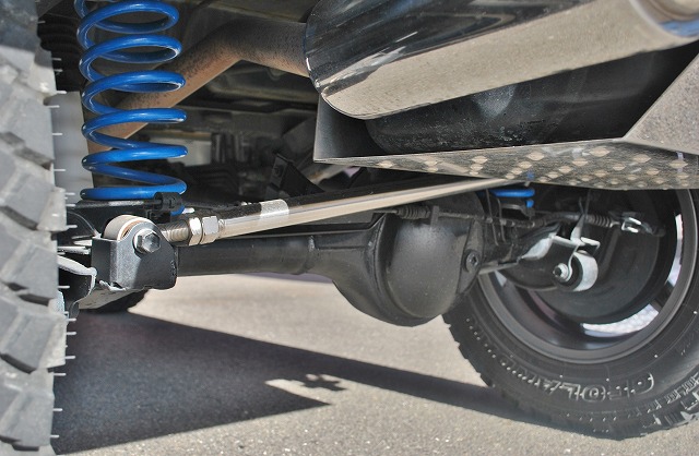 スズキ ジムニー 4WD AT車 カスタム多数 2年車検付!登録費用込み!