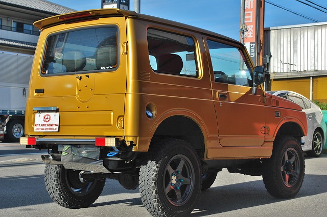 スズキ ジムニー 4WD AT車 カスタム多数 2年車検付!登録費用込み!
