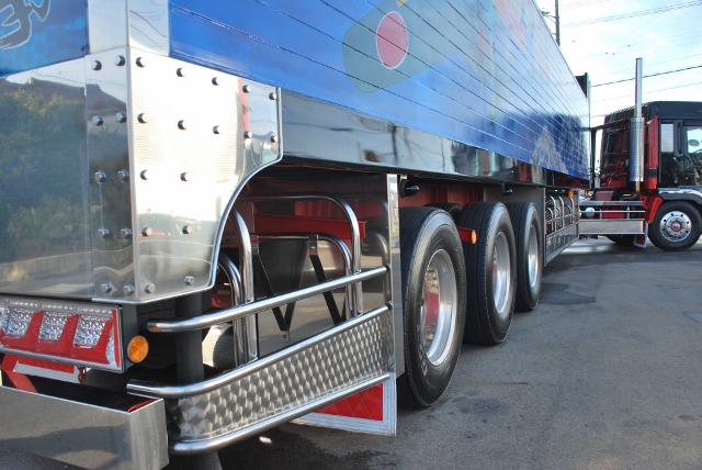 【58】スクラップ　トレーラー荷台セット販売