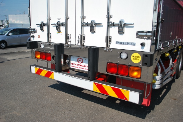 【26】H27　UDトラックス　クオン　中低床アルミウイング　ハイルーフ