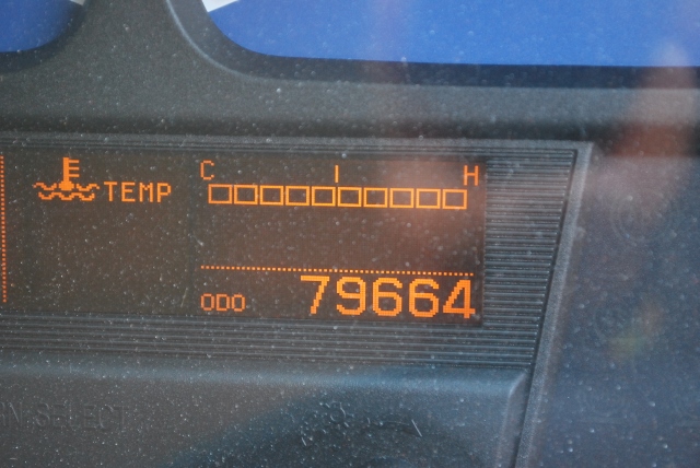 【26】H27　UDトラックス　クオン　中低床アルミウイング　ハイルーフ