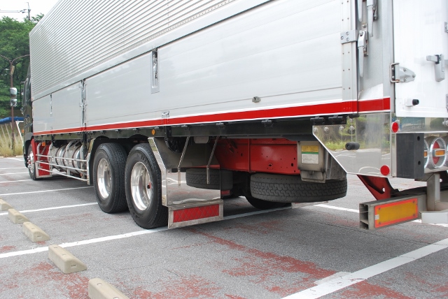 【118】H16 グランドプロフィア　ハイルーフ　３軸中低床　アルミウイング