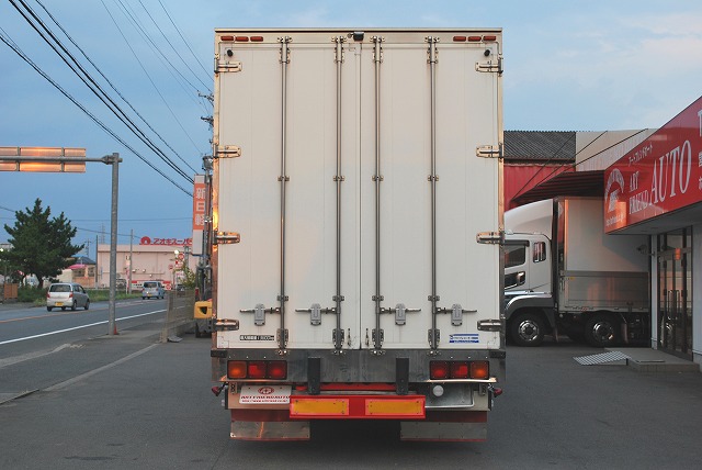 【214】いすゞ　ギガ　低床　アルミウイング　ハイルーフ　リヤエアサス