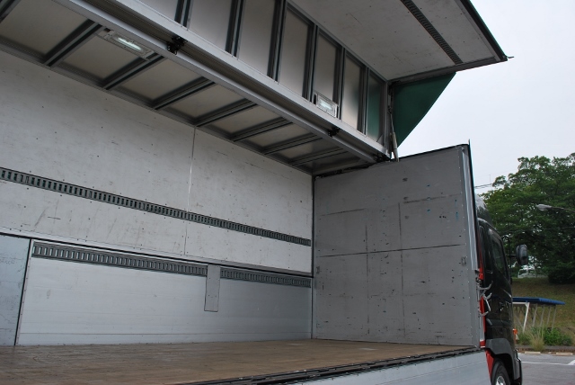 【118】H16 グランドプロフィア　ハイルーフ　３軸中低床　アルミウイング