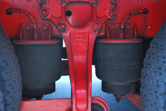 Ｈ23　ＵＤトラックス　クオン　低床　冷凍ウイング