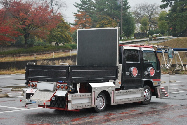 Ｈ12　いすゞ　エルフ　Ｗキャブ　ステンレスパーツカスタム多数