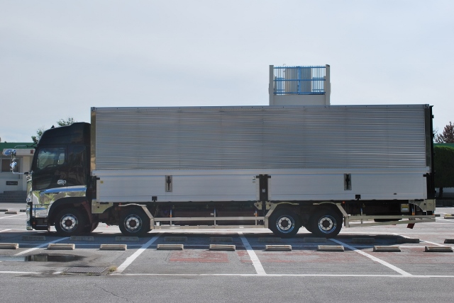 【150】日野プロフィア　低床　アルミウイング　カスタム多数