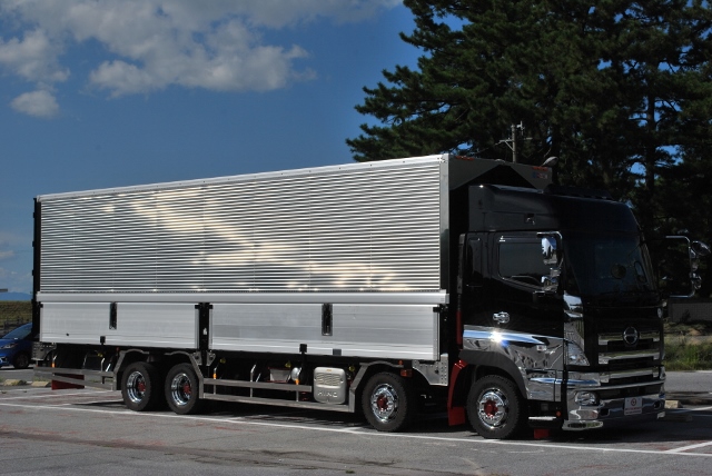 【150】日野プロフィア　低床　アルミウイング　カスタム多数