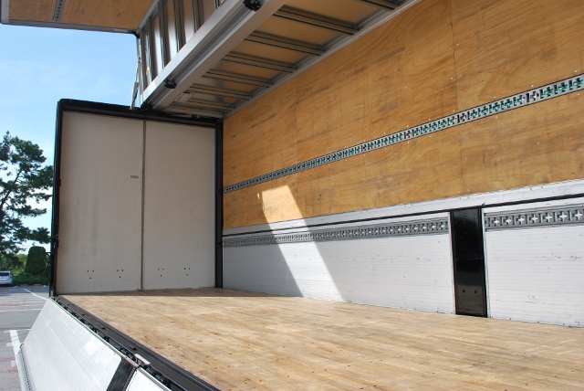 【150】日野プロフィア　低床　アルミウイング　カスタム多数