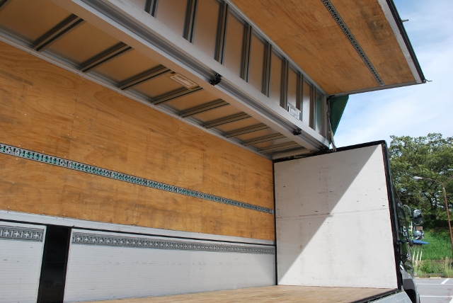 【150】日野プロフィア　低床　アルミウイング　カスタム多数