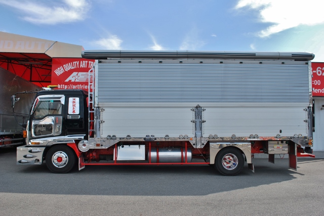 【252】いすゞフォワード　アルミウイング　造りボデー　カスタム多数