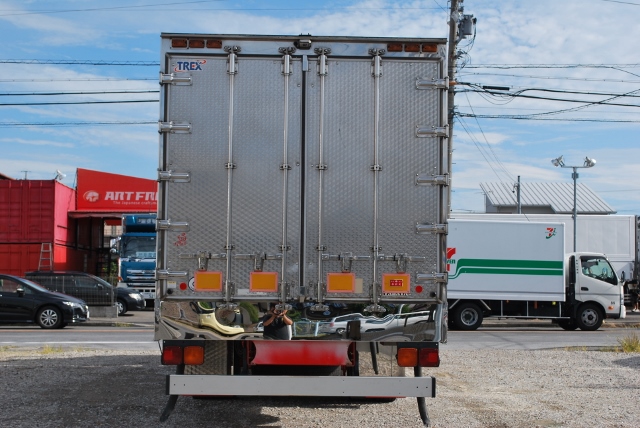 Ｈ２５　いすゞ　フォアワード　冷凍ウィング　カスタム多数