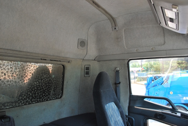 【94】三菱ふそうスーパーグレート　高床　アルミウイング　リアエアサス